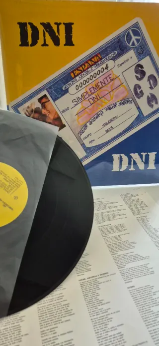 Vinilo DNI - Simplemente DNI