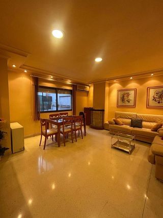 Piso en alquiler en Valdepeñas