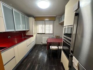 Piso en alquiler en Hospital - G3 - G2 en Burgos