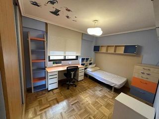 Piso en alquiler en Hospital - G3 - G2 en Burgos