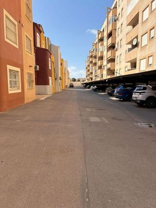 Garaje en venta en Roquetas Centro en Roquetas de Mar