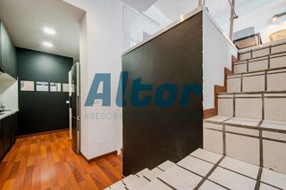 Local comercial en venta en Trafalgar en Madrid