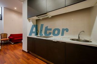 Local comercial en venta en Trafalgar en Madrid