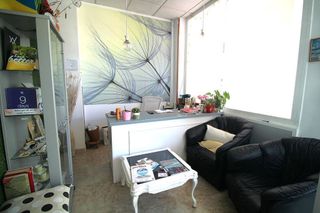 Local comercial en venta en Els Pavos en Blanes