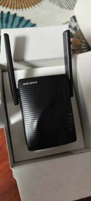 Repetidor WiFi Rock Space AC1200 Doble Banda