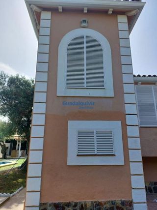 Chalet en alquiler en Montequinto en Dos Hermanas