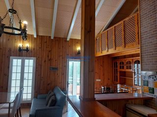 Chalet en alquiler en Montequinto en Dos Hermanas