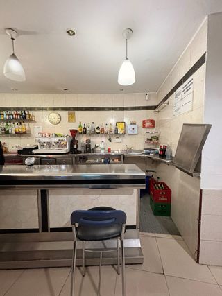 Se traspasa bar ! Precio negociable a buen precio