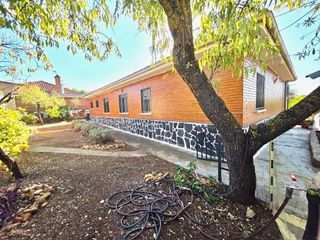 Chalet en venta en Mejorada del Campo