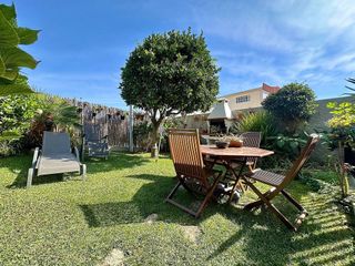 Casa pareada en venta en Lavadores en Vigo