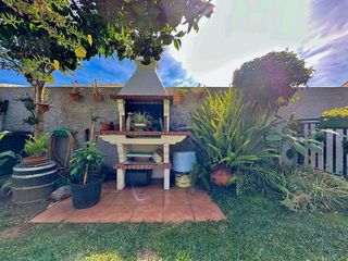 Casa pareada en venta en Lavadores en Vigo