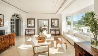Chalet en alquiler en Nueva Andalucía centro en Marbella