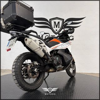 KTM 790 ADVENTURE - 2024. 6.655km GARANTÍA OFICIAL