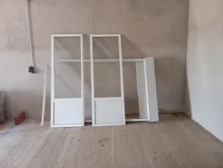 Ventanal aluminio con persiana