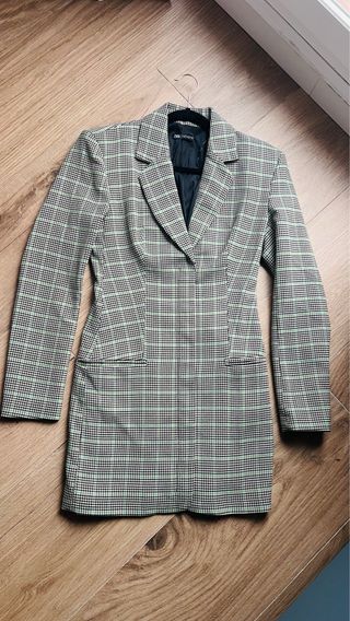 Vestido blazer Zara cuadros