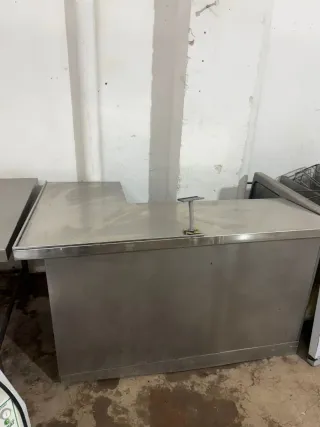 Mostrador de acero inoxidable