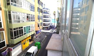 Piso en alquiler en Santa Catalina - Canteras en Palmas de Gran Canaria(Las)
