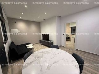Piso en alquiler en Capuchinos - Glorieta en Salamanca