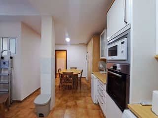 Piso en alquiler en Los Remedios en Sevilla