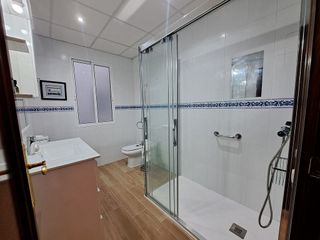 Piso en alquiler en Los Remedios en Sevilla