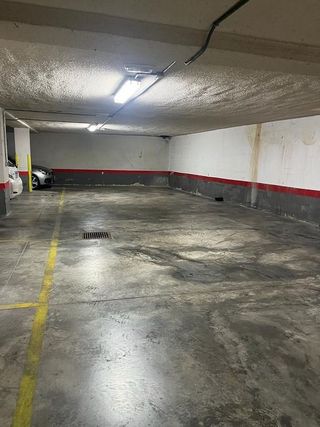 Garaje en alquiler en Benicalap en Valencia