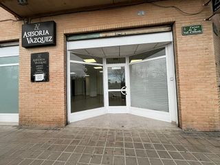 Local comercial en alquiler en Cardenal Benlloch en Mislata