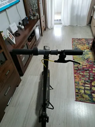 Patinete Eléctrico Fresh Neon