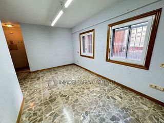 Oficina en alquiler en Plaza España - Villa Pilar - Reyes Católicos - Vadillos en Burgos