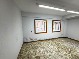 Oficina en alquiler en Plaza España - Villa Pilar - Reyes Católicos - Vadillos en Burgos
