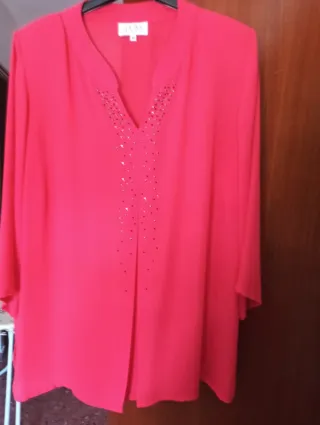 Blusa JUM fresa con perlitas Talla M
