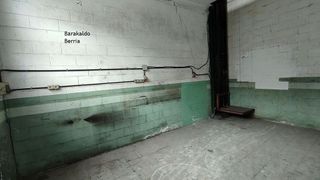 Nave industrial en venta en Valle de Trápaga-Trapagaran