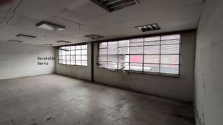 Nave industrial en venta en Valle de Trápaga-Trapagaran