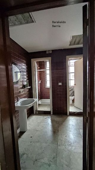 Nave industrial en venta en Valle de Trápaga-Trapagaran