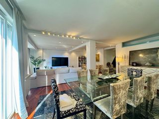 Piso en venta en Praza España - Casablanca en Vigo