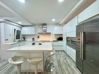 Piso en venta en Praza España - Casablanca en Vigo