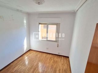 Piso en venta en San Isidro - Los Almendros en Alcalá de Henares
