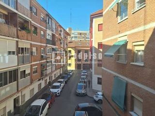 Piso en venta en San Isidro - Los Almendros en Alcalá de Henares