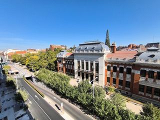 Piso en venta en Campo de la Juventud en Palencia