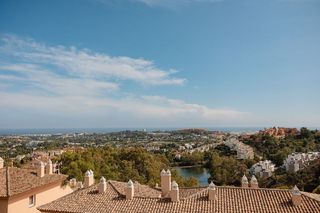 Ático en venta en Los Naranjos - Las Brisas en Marbella