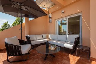 Ático en venta en Los Naranjos - Las Brisas en Marbella