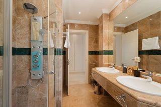 Ático en venta en Los Naranjos - Las Brisas en Marbella