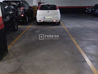 Garaje en venta en Mariblanca - Villafontana en Móstoles