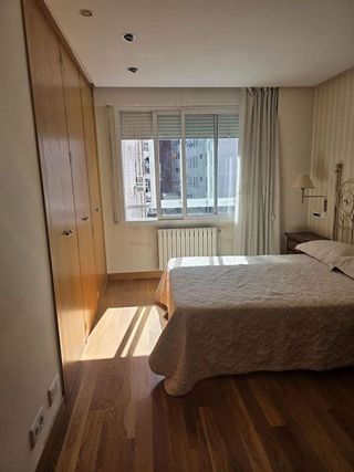 Piso en venta en Plaza España - Villa Pilar - Reyes Católicos - Vadillos en Burgos