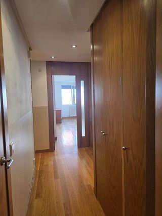 Piso en venta en Plaza España - Villa Pilar - Reyes Católicos - Vadillos en Burgos