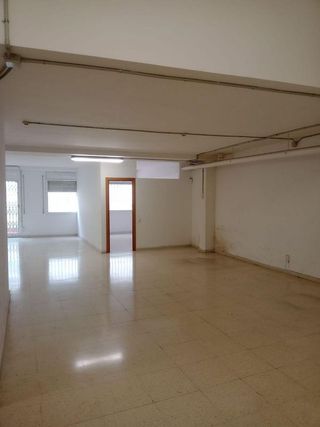 Local comercial en alquiler en Centre en Badalona