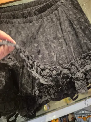 Falda tutu negra con estrellas