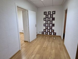 Oficina en alquiler en Sant Gervasi - Galvany en Barcelona