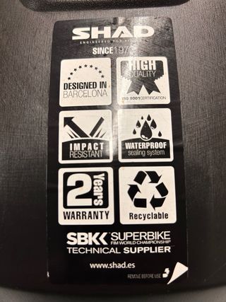 Baúl SHAD Xmax 250i con Soporte