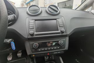 SEAT Ibiza ST - ETIQUETA C - 105CV