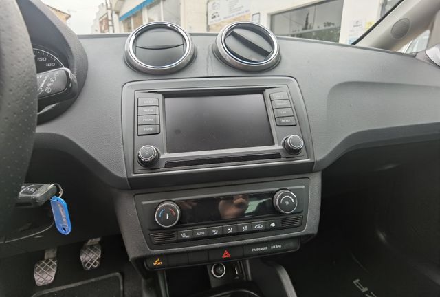 SEAT Ibiza ST - ETIQUETA C - 105CV